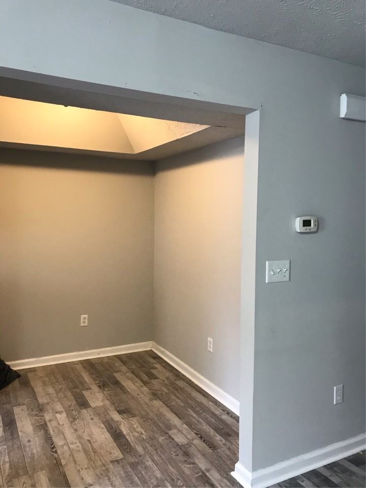 127 Karen Ct #1 - Photo 7 of 9