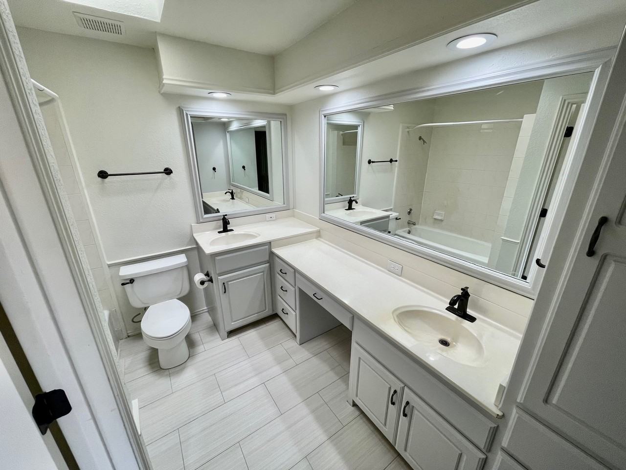 5905 73rd St #1 - Photo 7 of 49