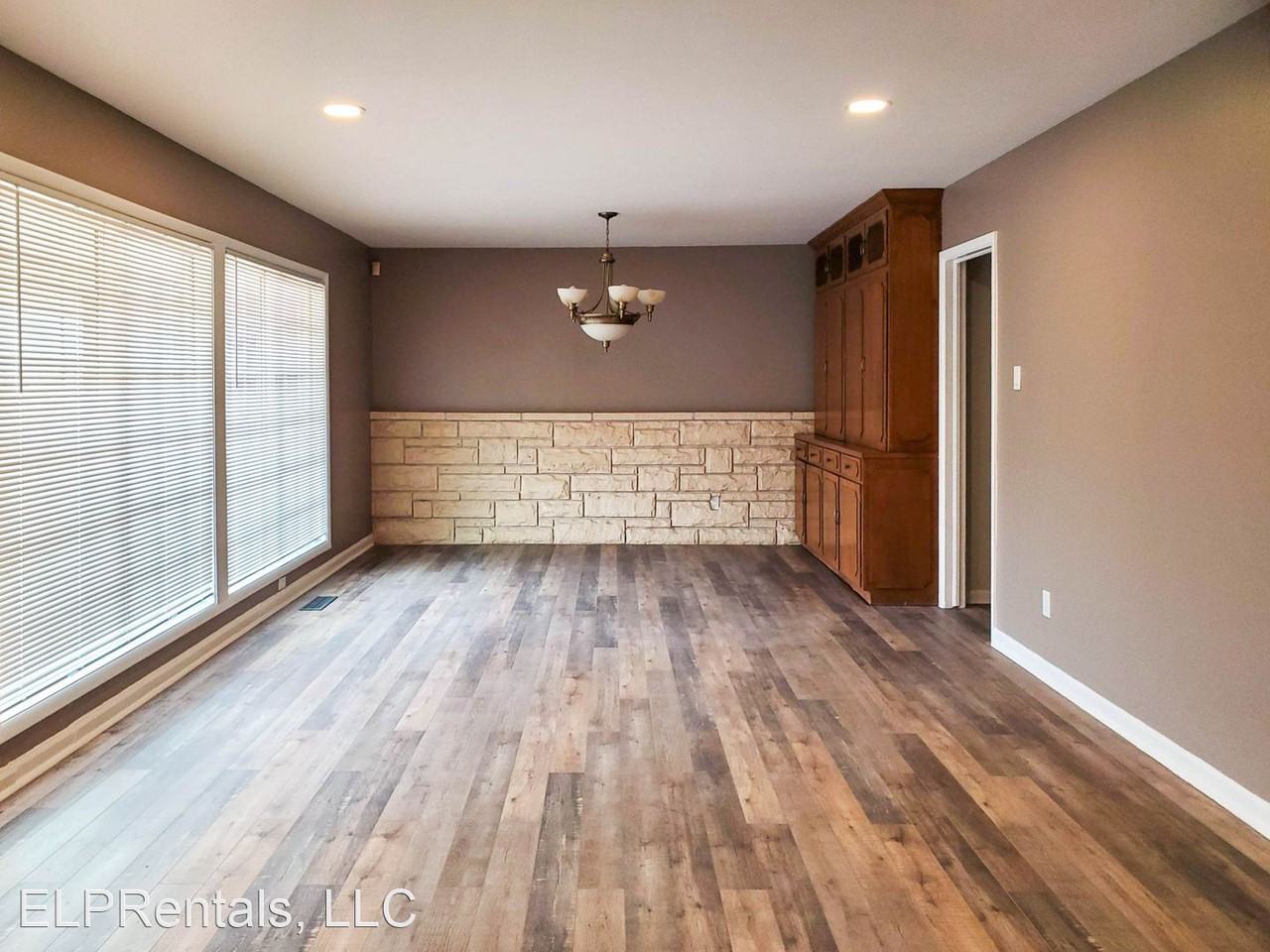 4311 N Stanton St - Photo 2 of 18