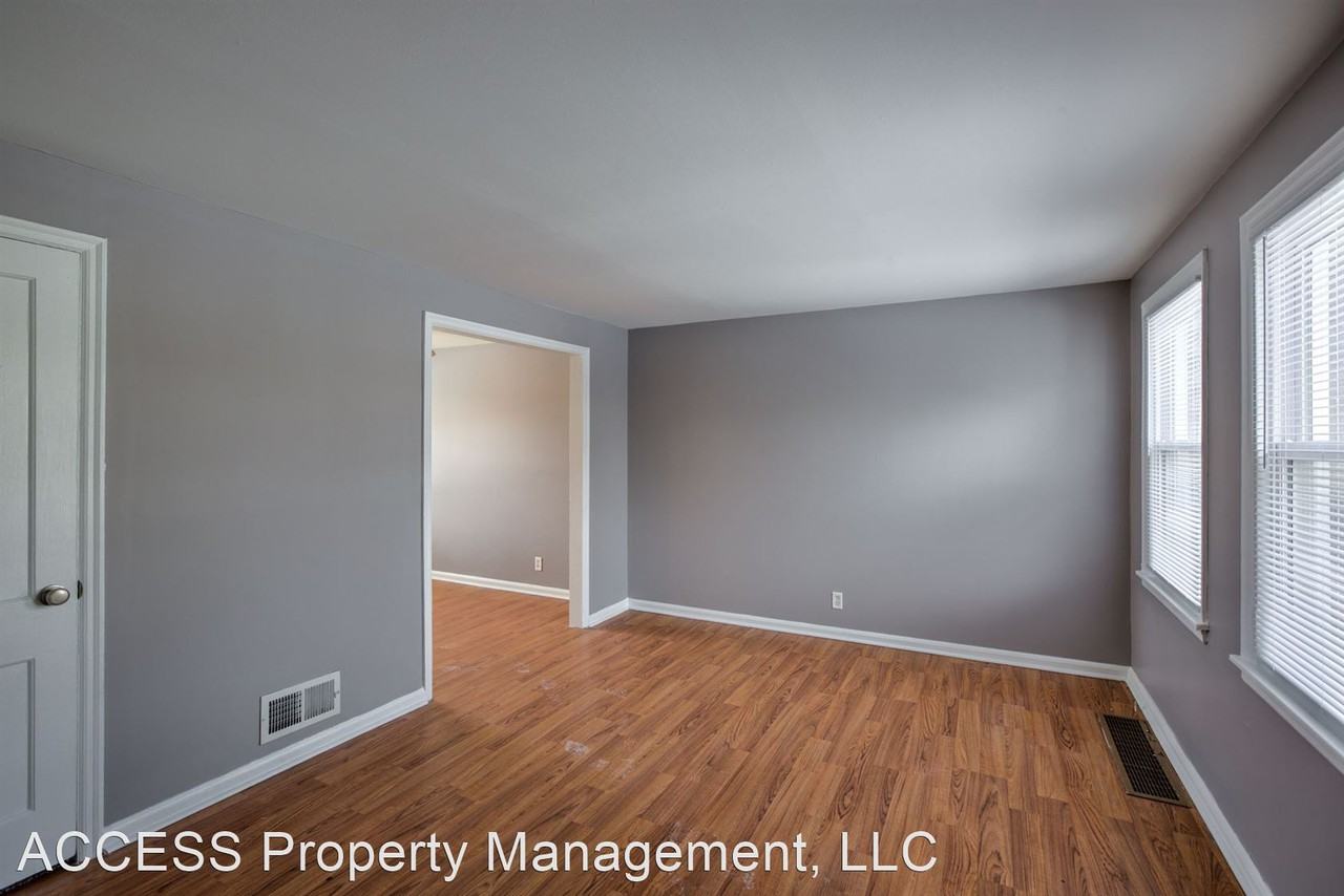 3084 S 40th St - Photo 2 of 24