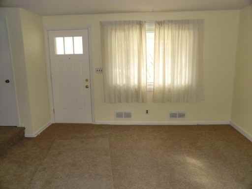 3427 Orlando Ave - Photo 3 of 17