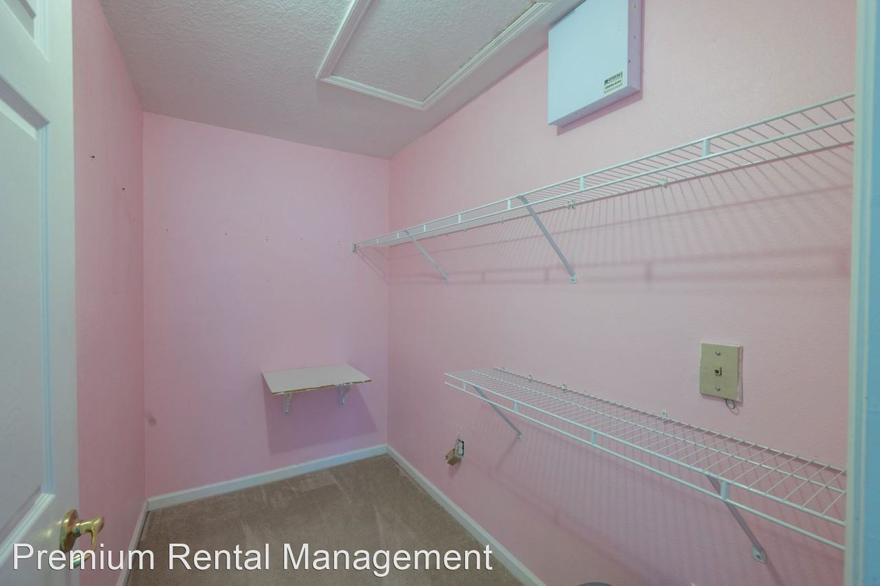 4006 Meander Pl - Photo 2 of 3