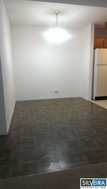 2475 Country Ln - Photo 3 of 12