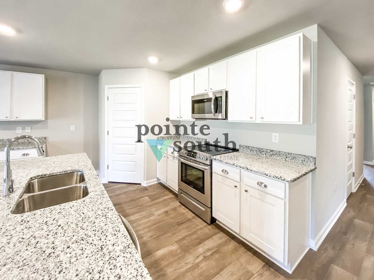 10641 Northern Dancer Ct - Photo 3 of 22