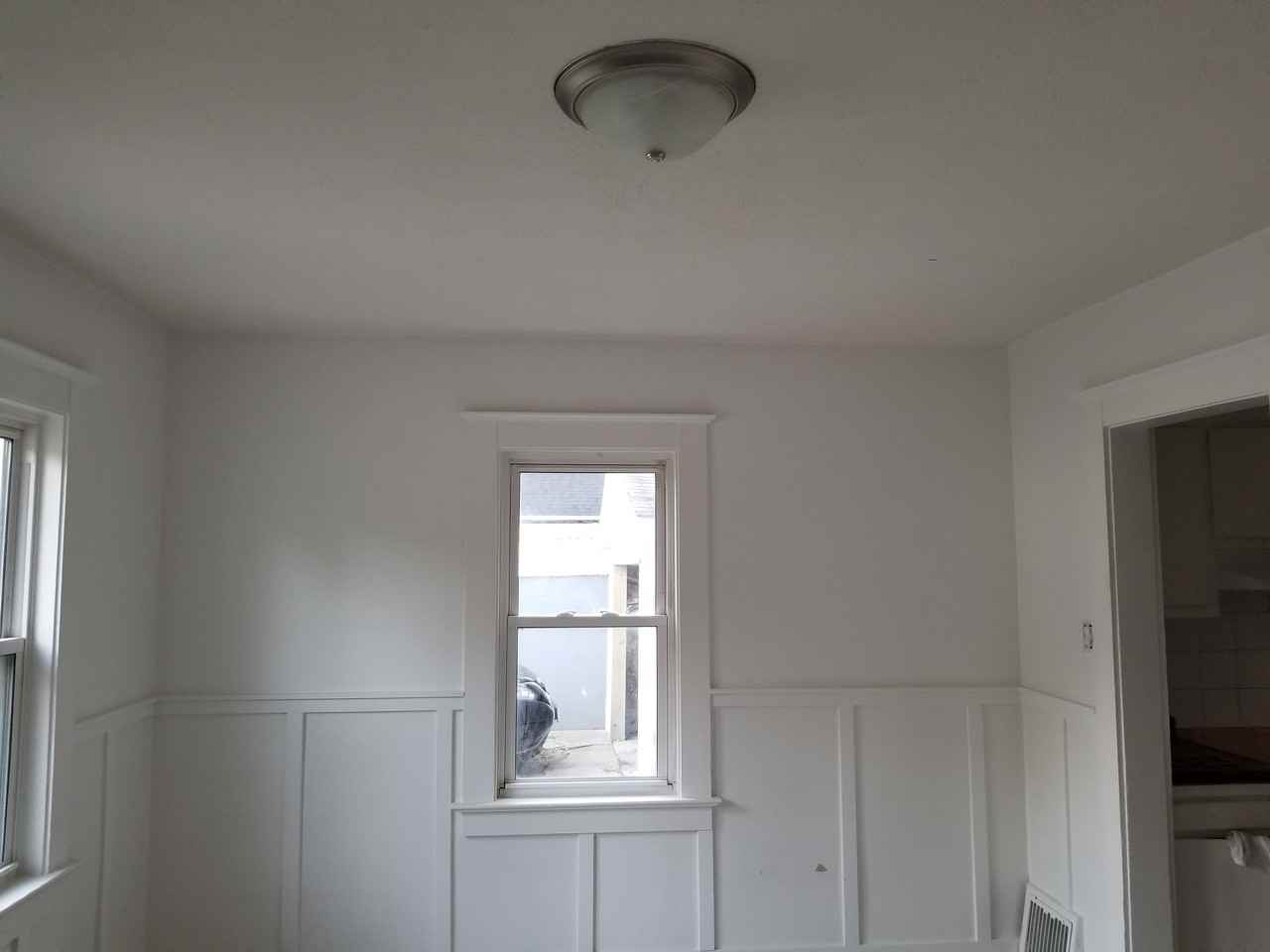 1704 E Main St - Photo 2 of 11