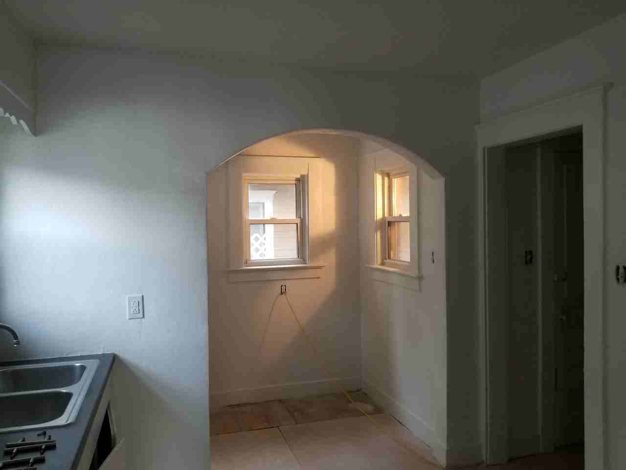 1704 E Main St - Photo 3 of 11