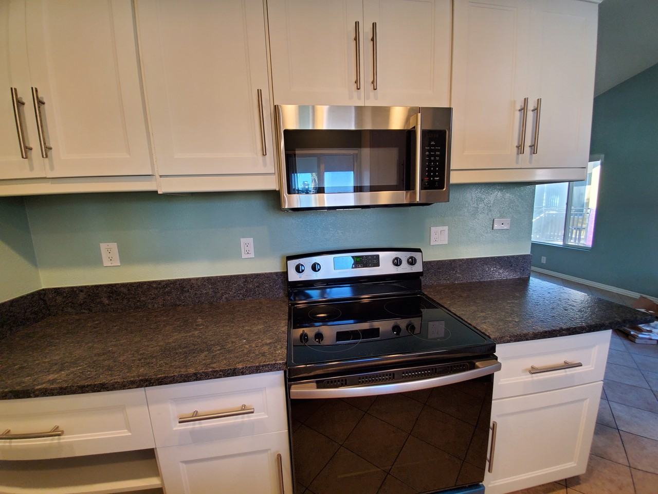 4246 Van Dyke Ave - Photo 3 of 13