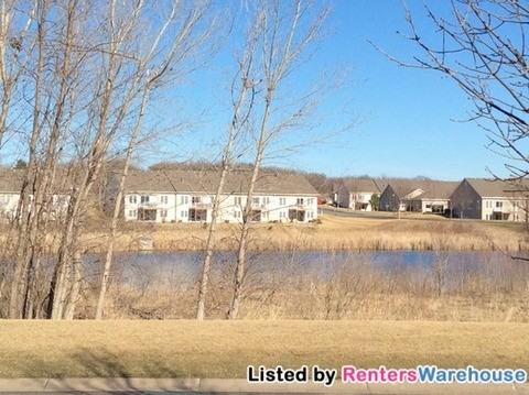 20575 Abbey Ln - Photo 2 of 15