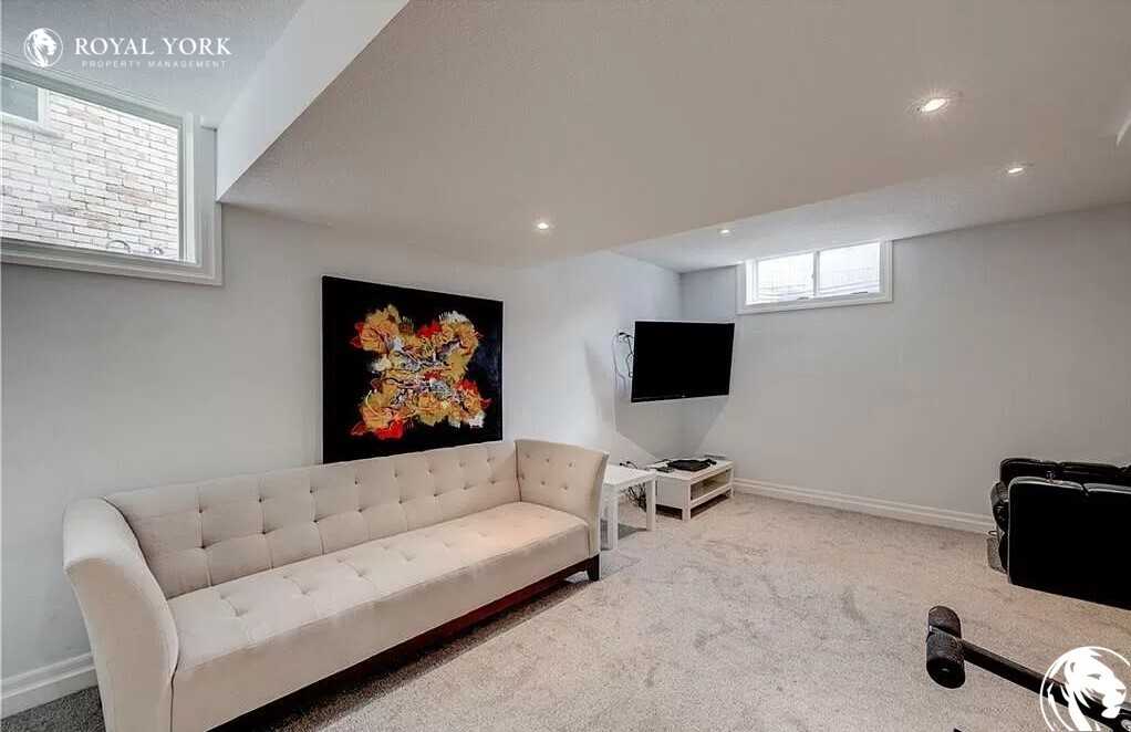 1285 Whetherfield St #2 - Photo 2 of 10