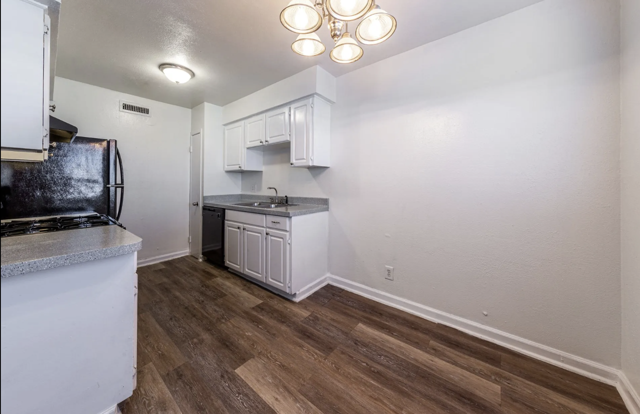 Brix at Terrell Hills Apartments 2447 Harry Wurzbach Rd, San Antonio, TX 78209 Zumper