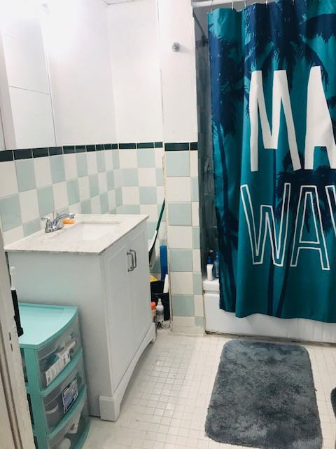 2216 W 24th St #1F - Photo 5 of 17