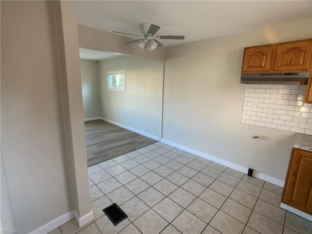 268 N Roanoke Ave #1 - Photo 5 of 8