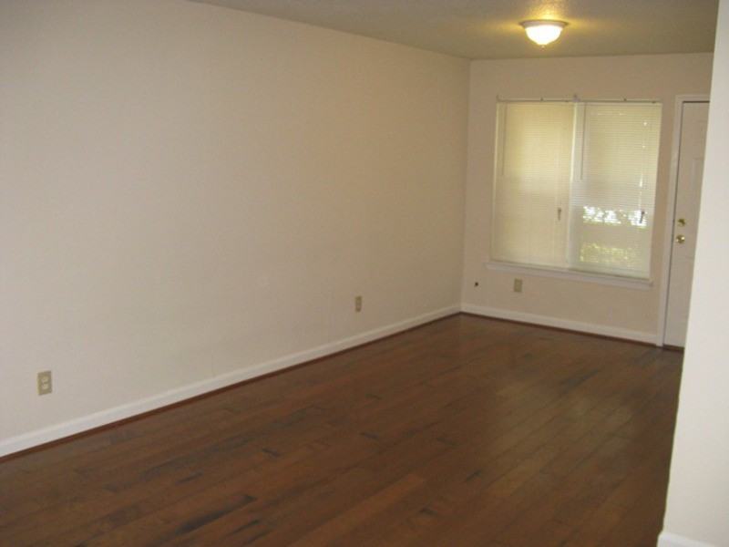 4724 Hovis Rd #5 - Photo 5 of 9