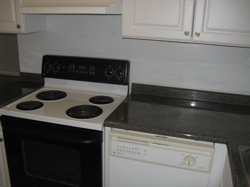 4724 Hovis Rd #5 - Photo 3 of 9