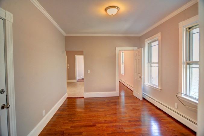 224 Chelsea Street #3 - Photo 3 of 9