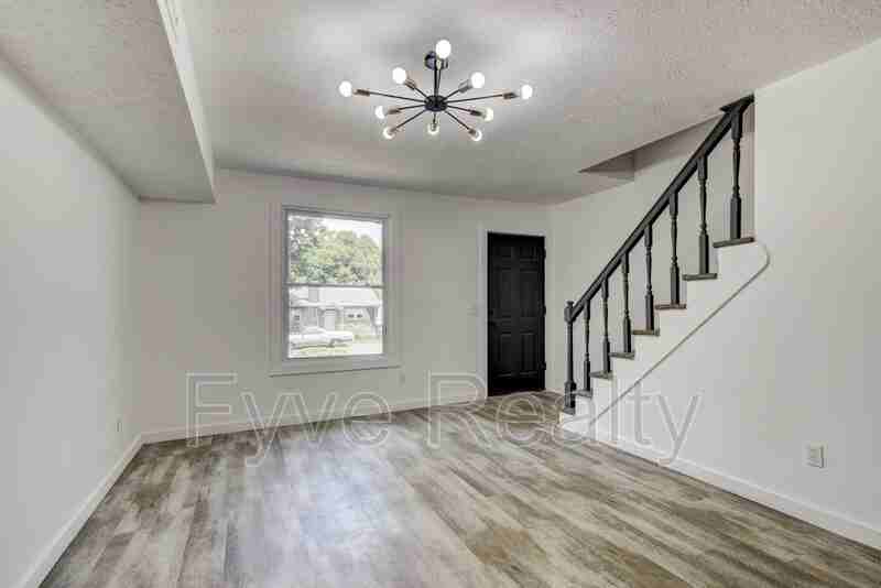 422 E Palestine Ave #B - Photo 3 of 22