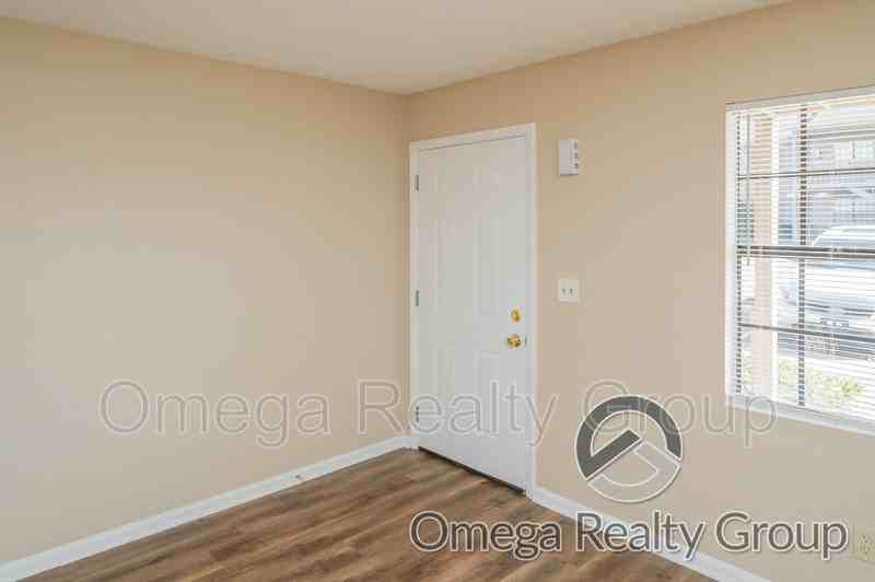 901 25th Ave #A2 - Photo 5 of 30