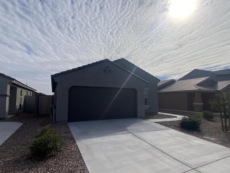 757 W Kingman Dr - Photo 3 of 22