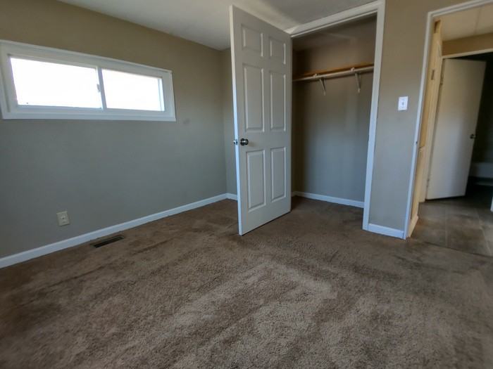 143 Neth Dr - Photo 3 of 6