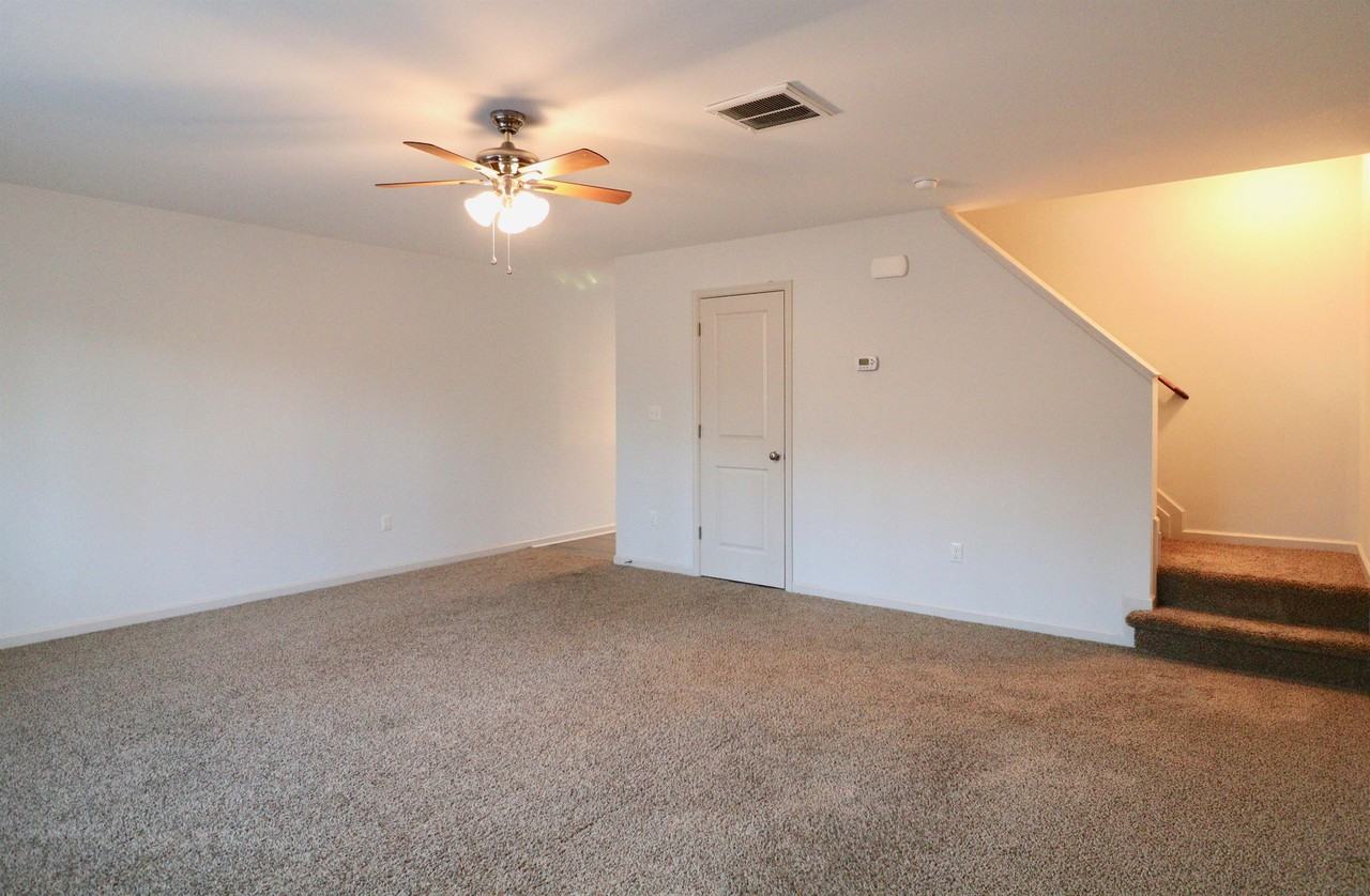 110 Aaron Pl #508 - Photo 5 of 22