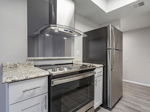 1007 West 1st Street