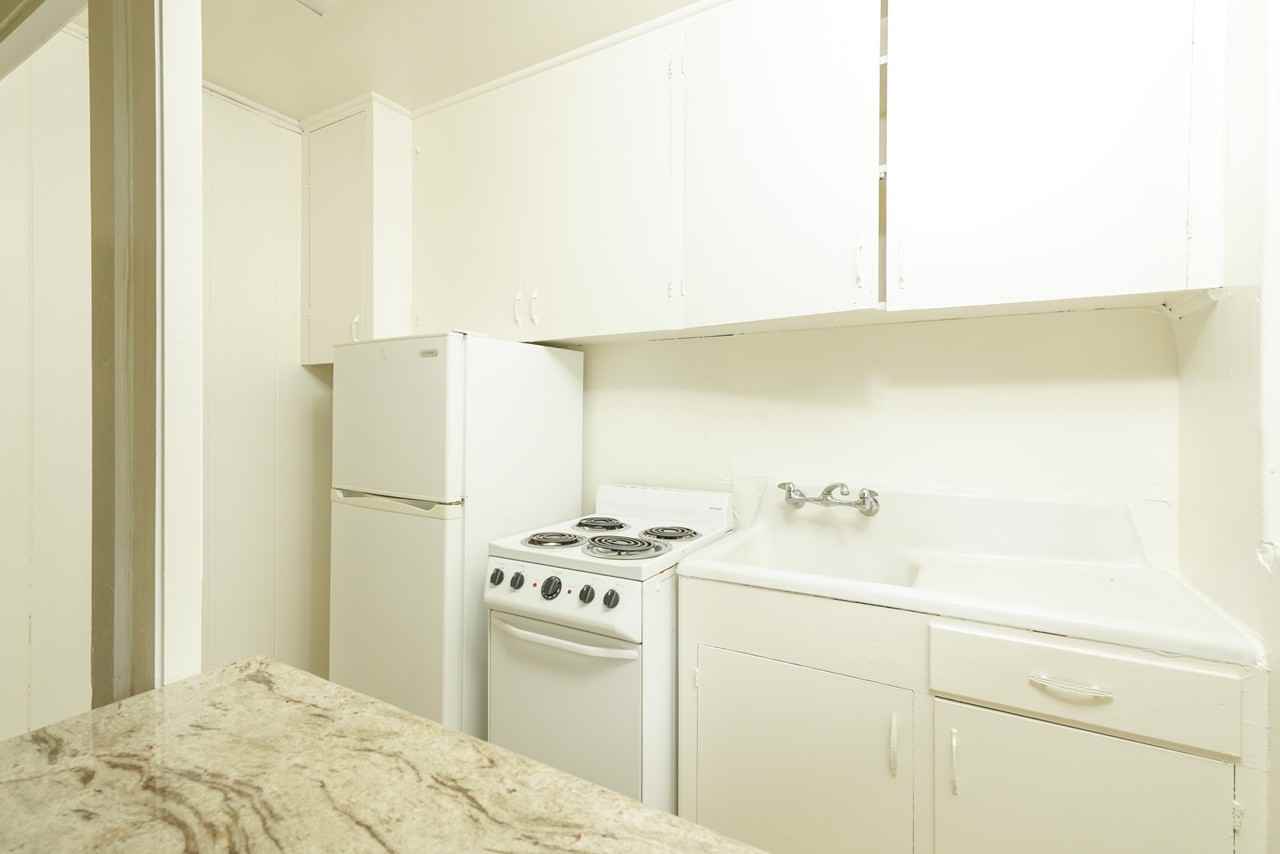 1875 Kapiolani Blvd - Photo 3 of 13