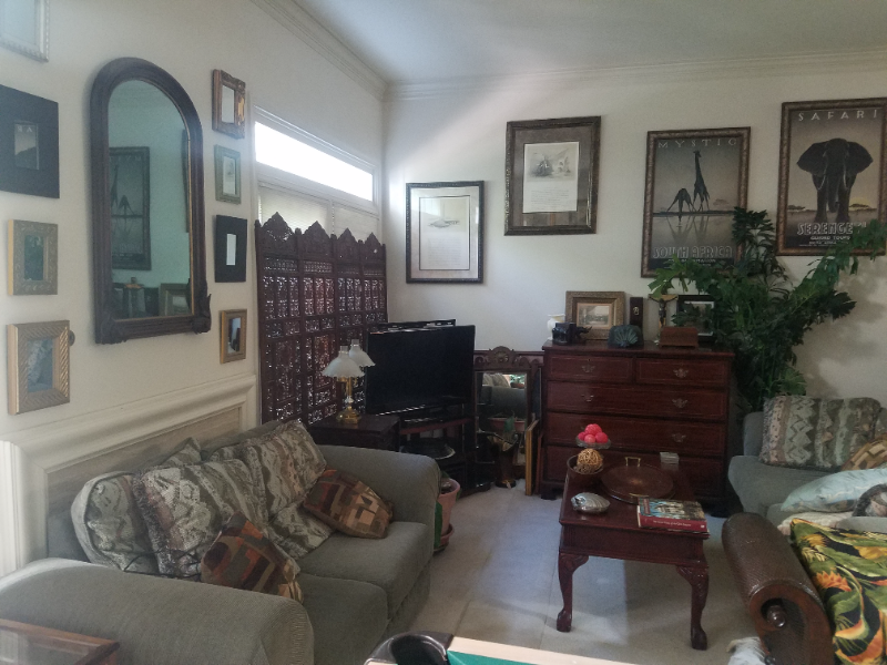 1213 Woodbrook Court - Photo 5 of 11