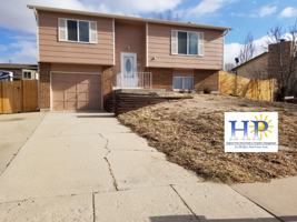 featured image of 817 Badger Dr