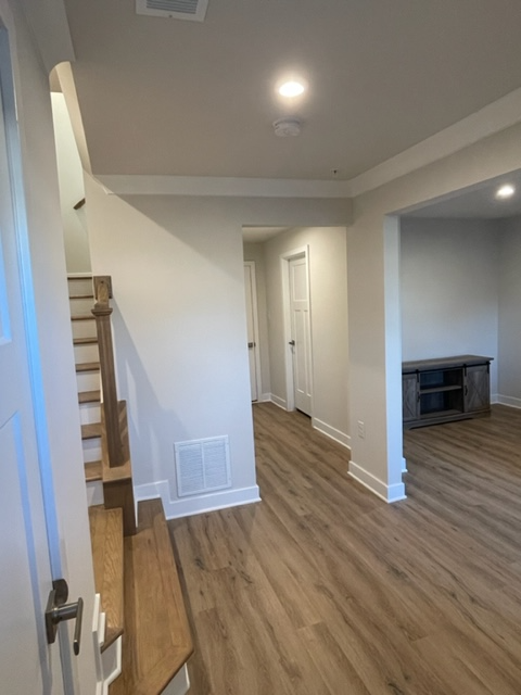 158 Bishop Way - Photo 2 of 19