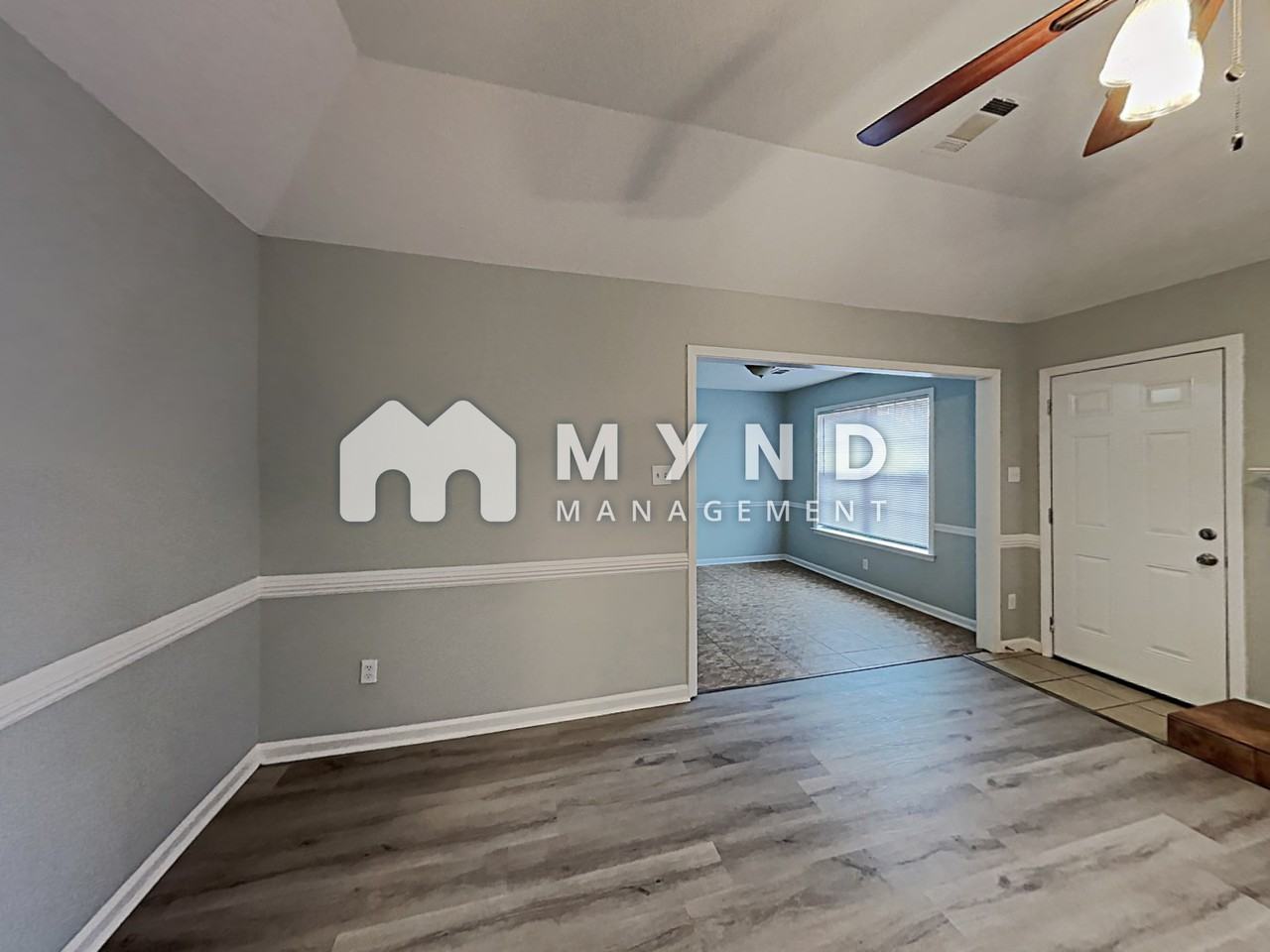 5266 Rolling Ridge Cv - Photo 2 of 18