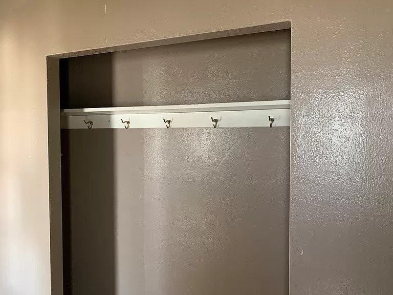 505 4th St - Photo 2 of 17