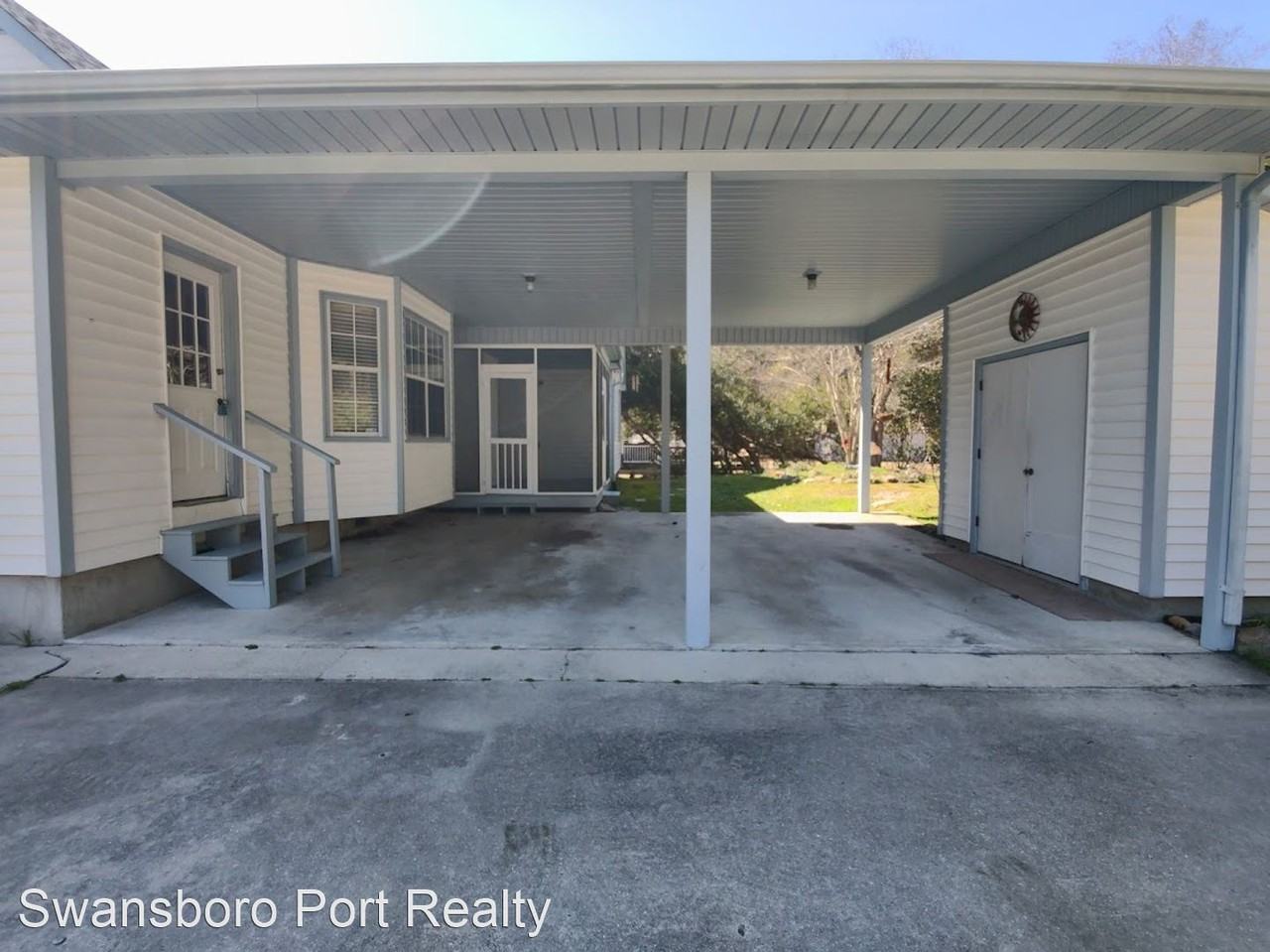 159 Longwood Dr - Photo 3 of 20
