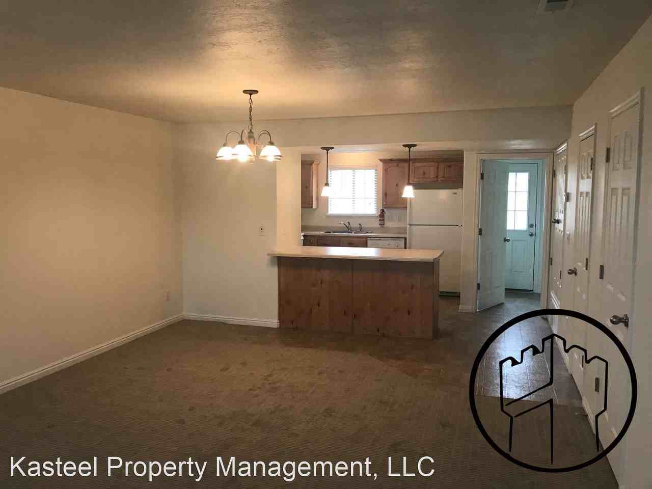 1109 S 1850 W - Photo 3 of 10