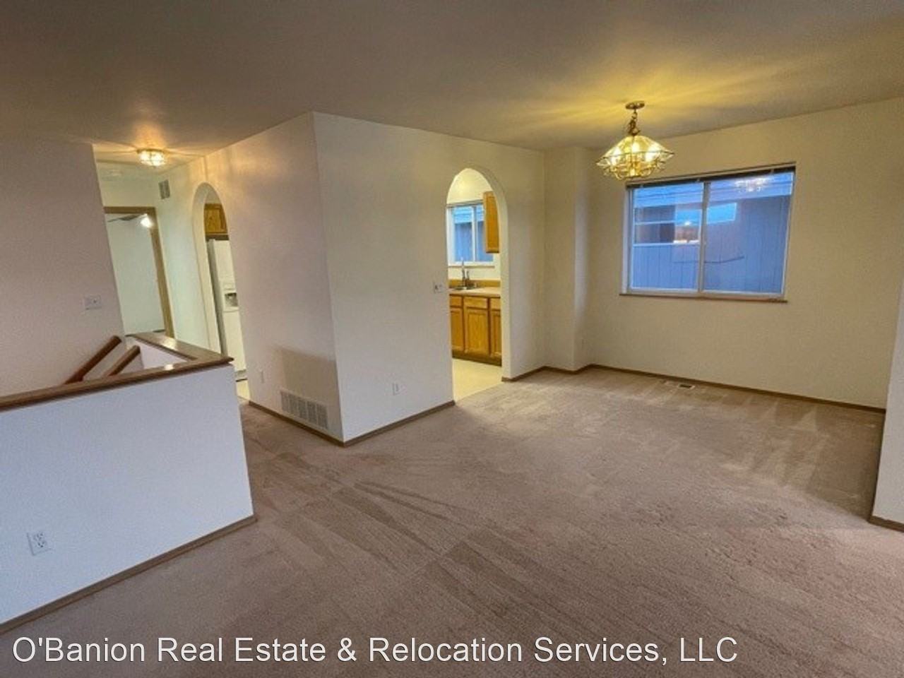 19569 Highland Ridge Dr - Photo 3 of 23