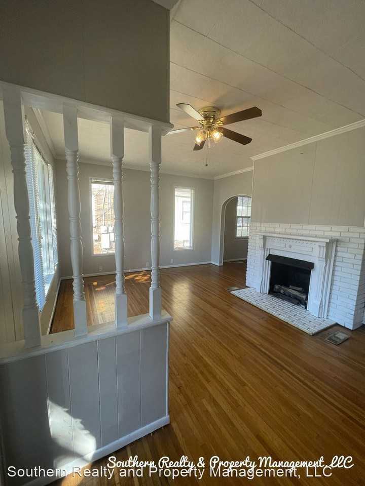 1725 Madison Avenue - Photo 2 of 16