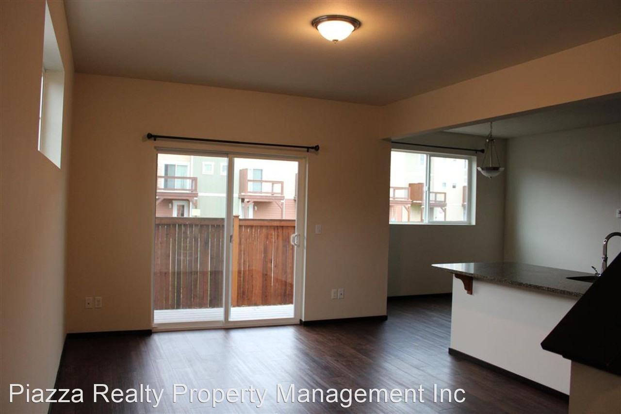 567/569 Neff Circle - Photo 3 of 17
