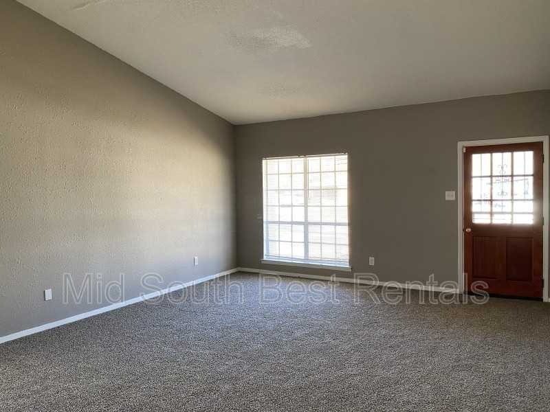 5453 Flowering Peach Dr - Photo 2 of 8