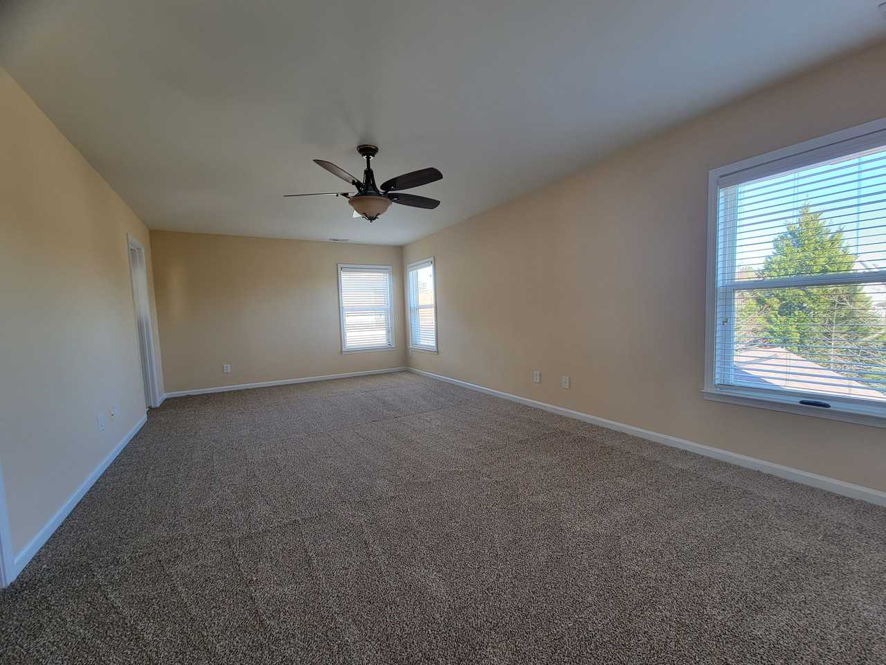 302 Lime Creek Ct - Photo 6 of 9