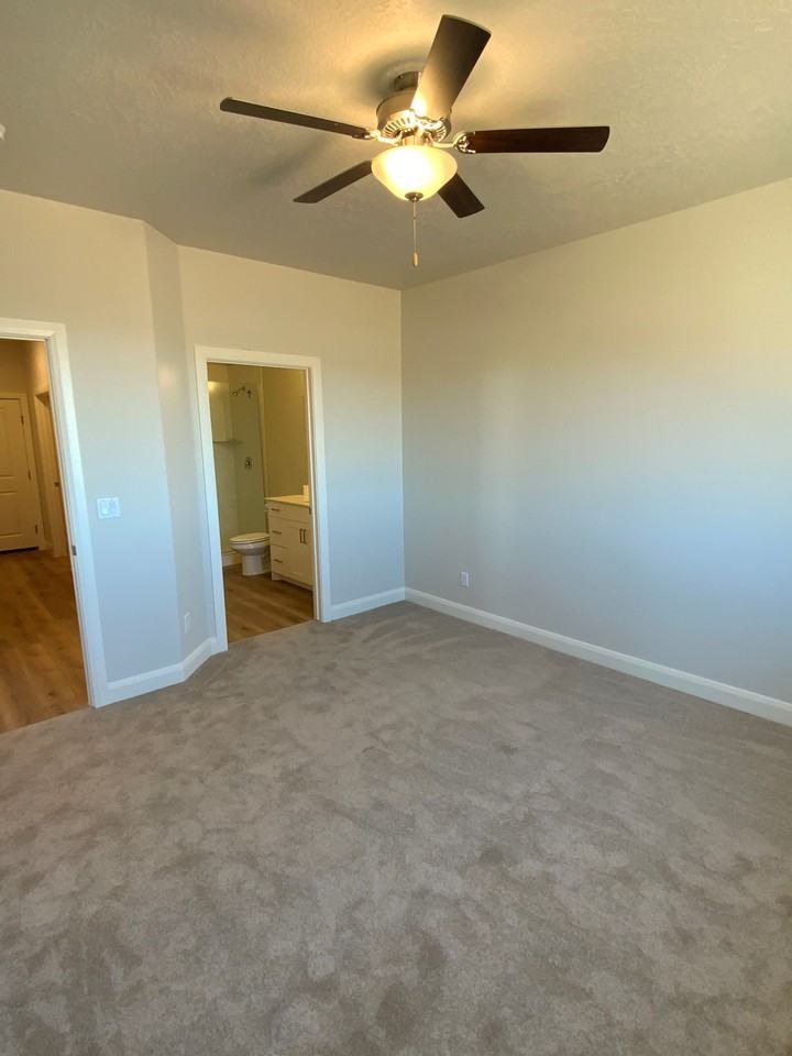 551 Nw - Photo 5 of 20