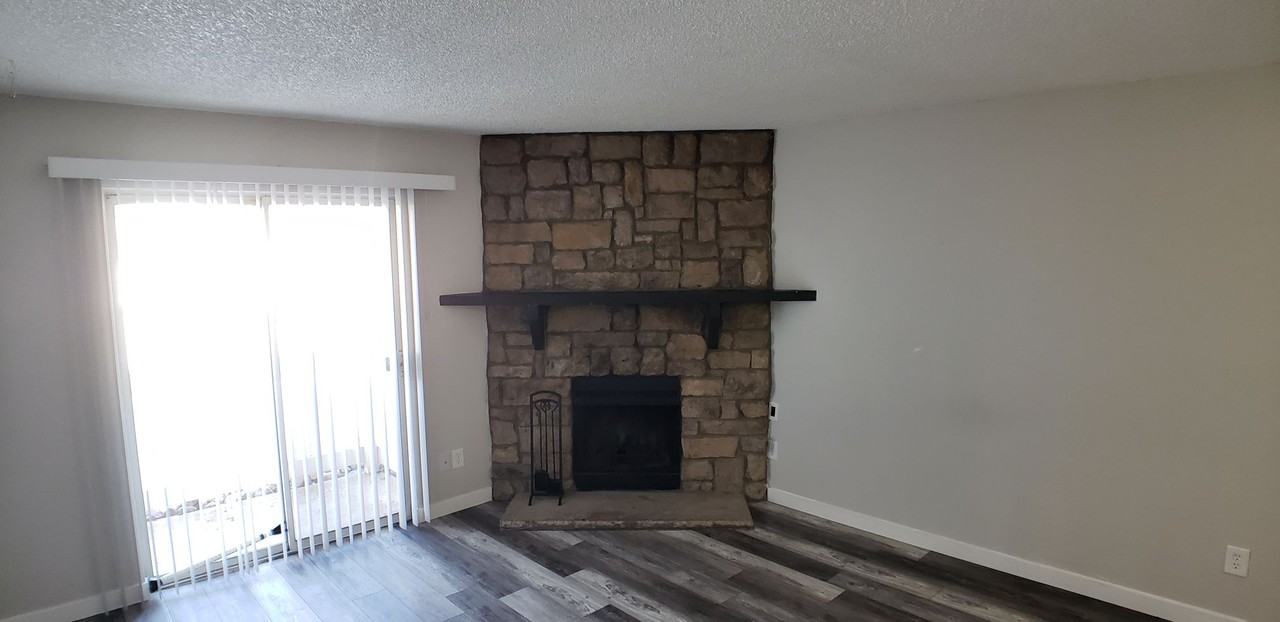 13494 E Jewell Ave #101 - Photo 3 of 24