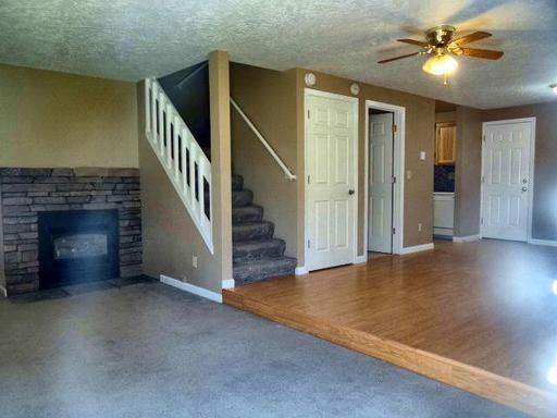 857 NE Hacienda Ct #857 - Photo 2 of 11