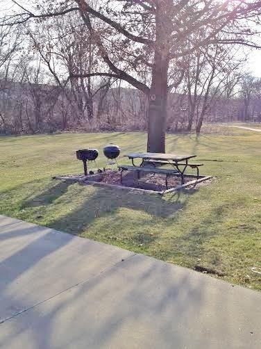 1447 Aber Ave - Photo 3 of 12