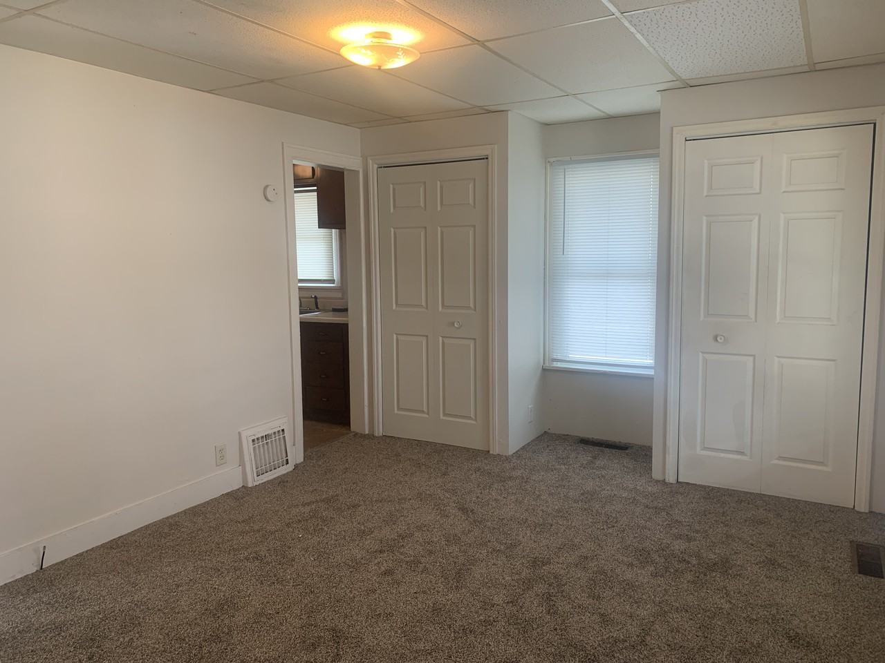 801 North Cedar Avenue - Photo 3 of 15