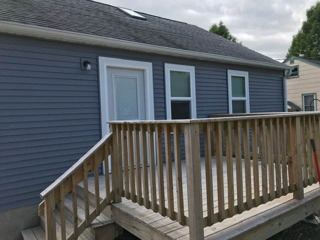 505 E Johnson St - Photo 5 of 27