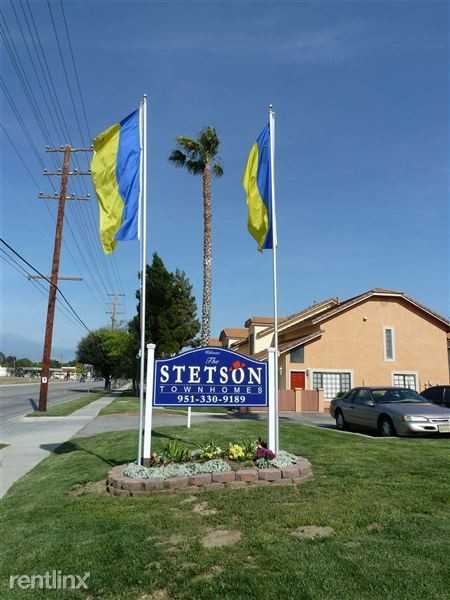 Stetson Townhomes - Photo 3 of 8