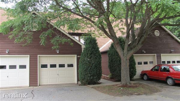 126 Woodbine by the Lake #3 - Photo 2 of 18