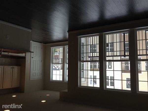 Geddes Ter - Photo 2 of 4