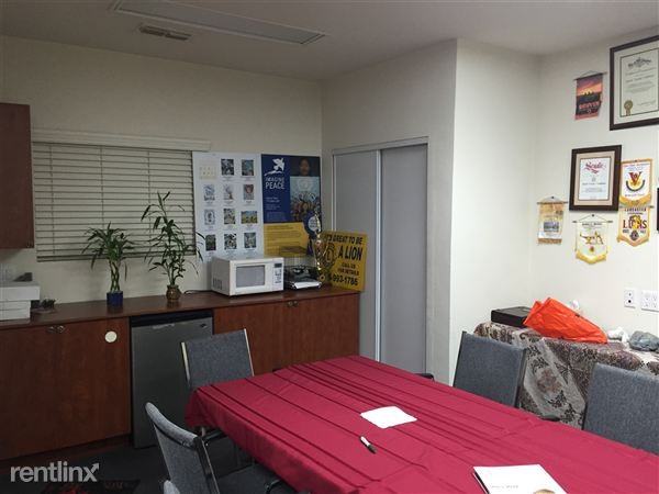 Tampa and Parthenia - Photo 2 of 3