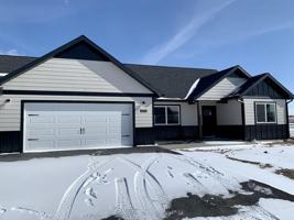 featured image of 2941 Bullfrog Ct