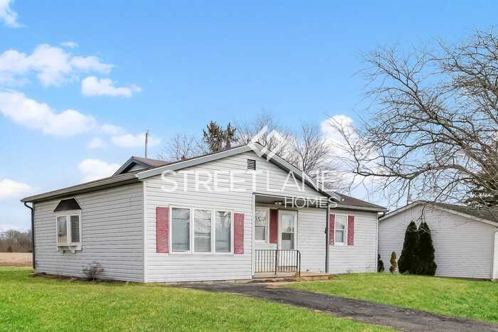 924 Kirkwood Dr - Photo 2 of 15